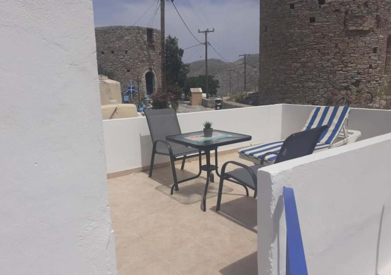 Symi Breeze Villa ภายนอก รูปภาพ