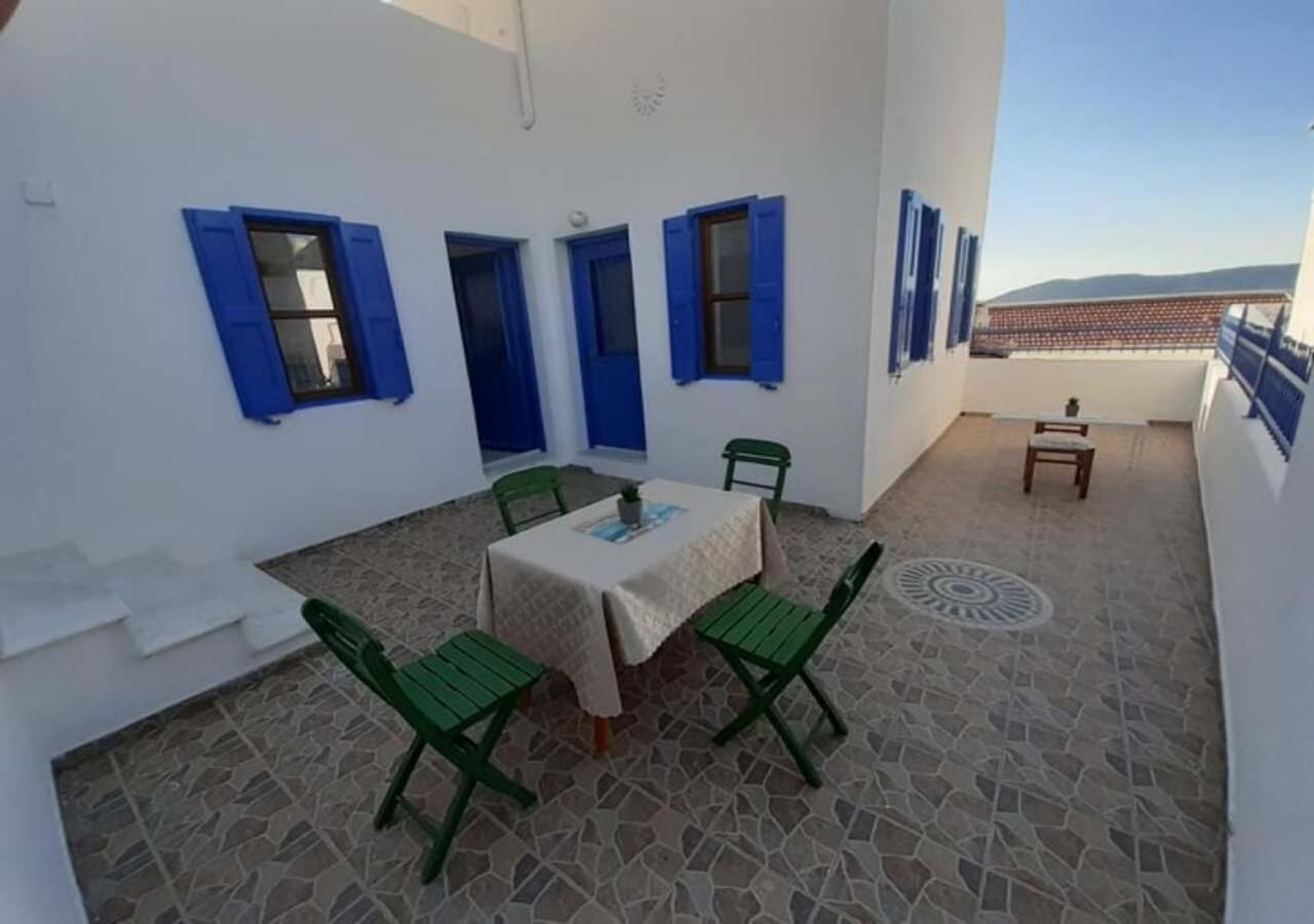 Symi Breeze Villa ภายนอก รูปภาพ