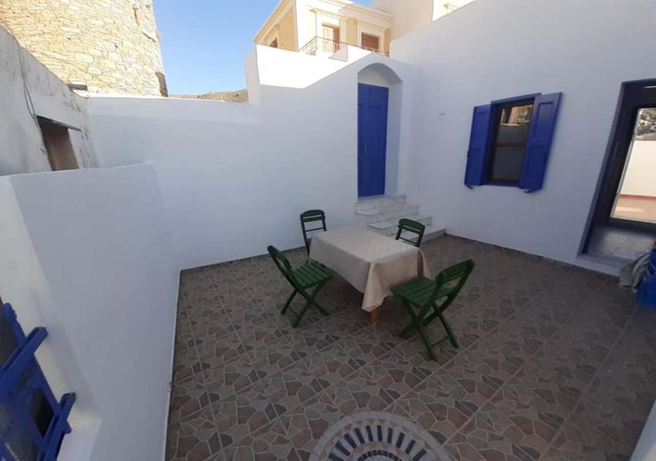 Symi Breeze Villa ภายนอก รูปภาพ
